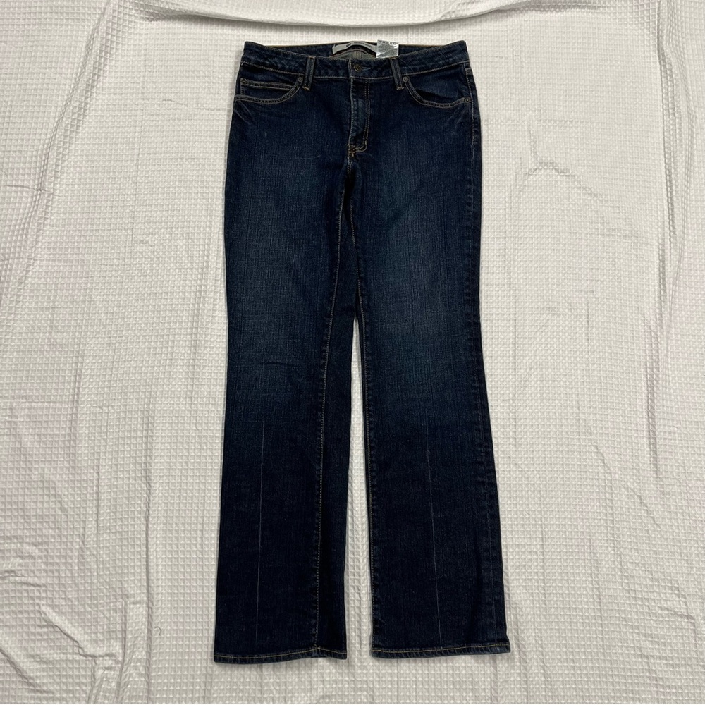 Gap ladies boot cut jeans size 8